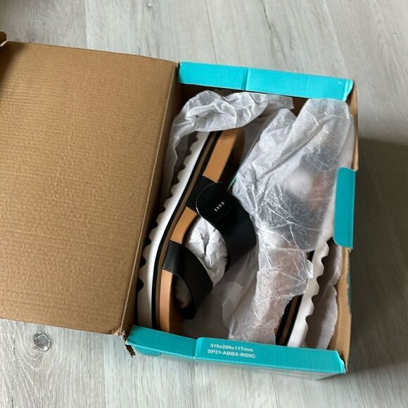 Reef’s CUSHION VISTA HI Women’s Sandals Natural Size 10 NWT in packaging - Picture 10 of 13